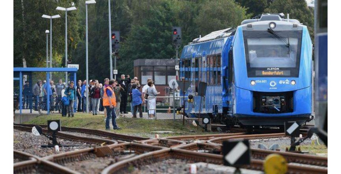 Το πρώτο τρένο υδρογόνου στον κόσμο ταξιδεύει στη Γερμανία