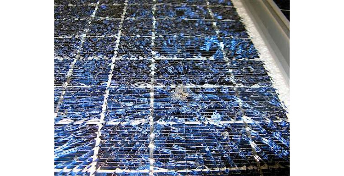 Φωτοβολταϊκά: τα ηλιακά απόβλητα μεγάλη επιχειρηματική ευκαιρία σε 30 χρόνια